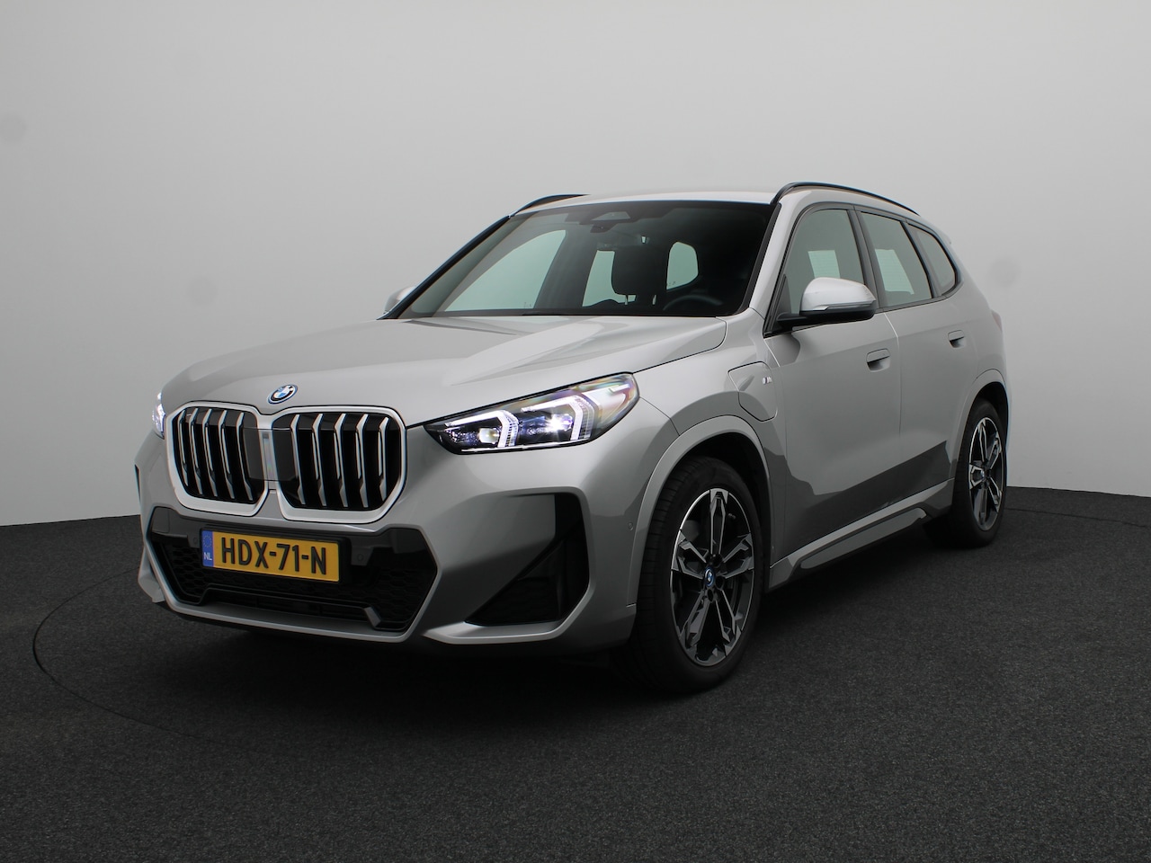 BMW X1 - 25e xDrive fabrieksgarantie t/m 02-2028 - AutoWereld.nl
