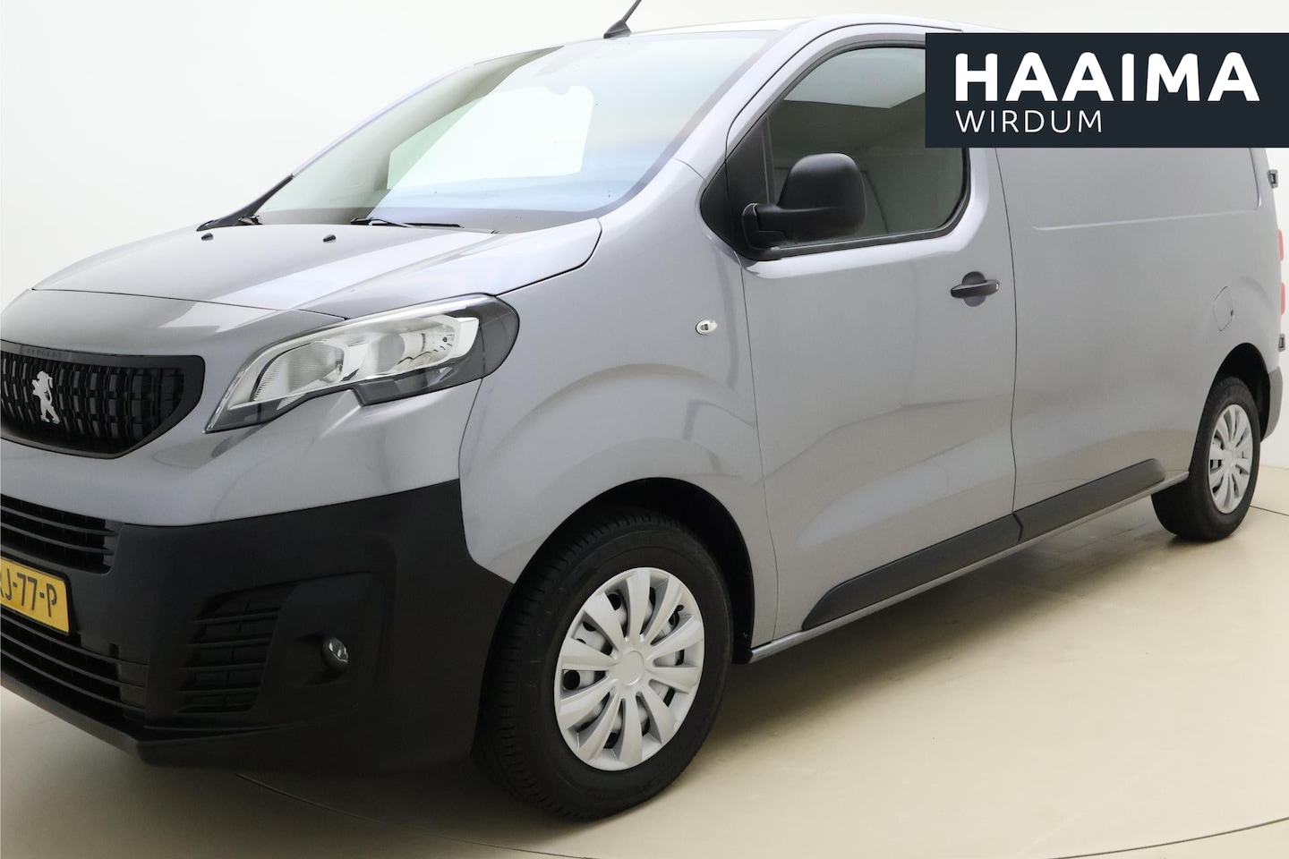 Peugeot Expert - 2.0 BlueHDI 145 Standard Premium | Airco | Navigatie | Parkeersensoren achter | Apple carp - AutoWereld.nl