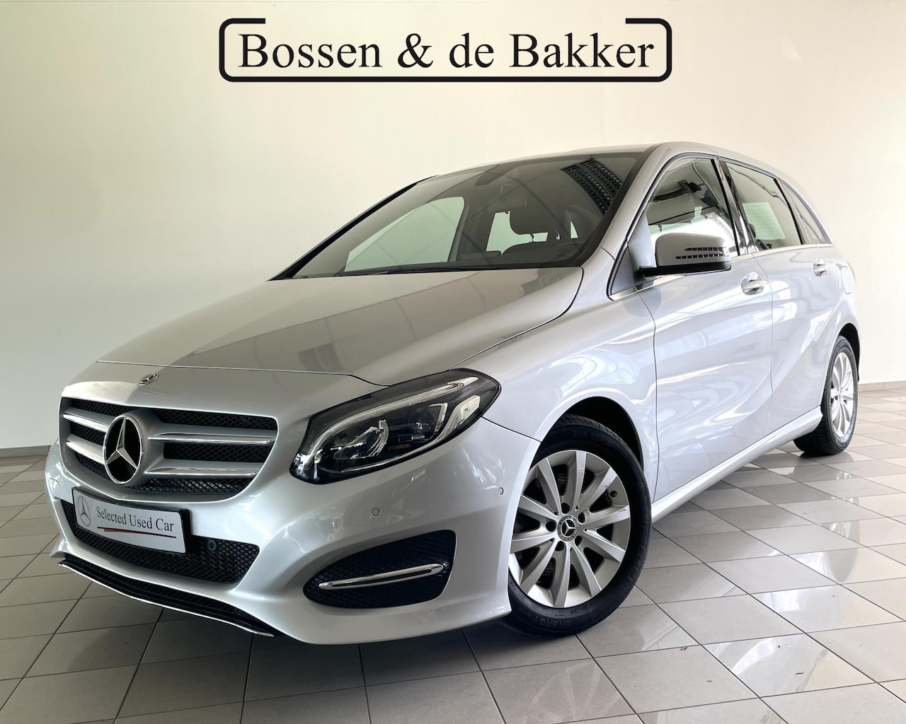 Mercedes-Benz B-klasse - 180 Ambition | Trekhaak | Cruise Control | Airco - AutoWereld.nl