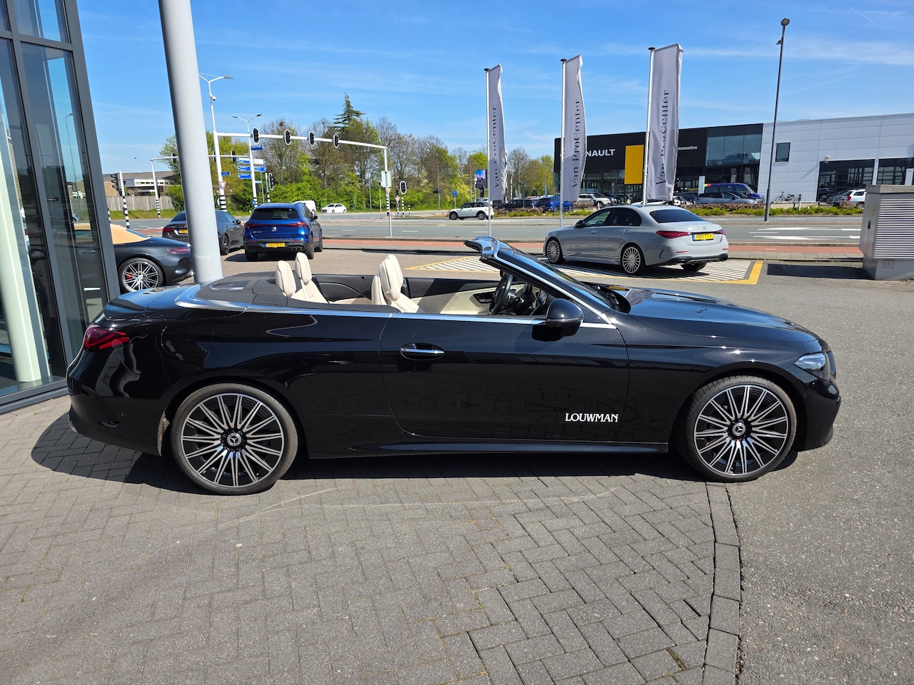 Mercedes-Benz CLE Cabriolet - 200 AMG Line - AutoWereld.nl