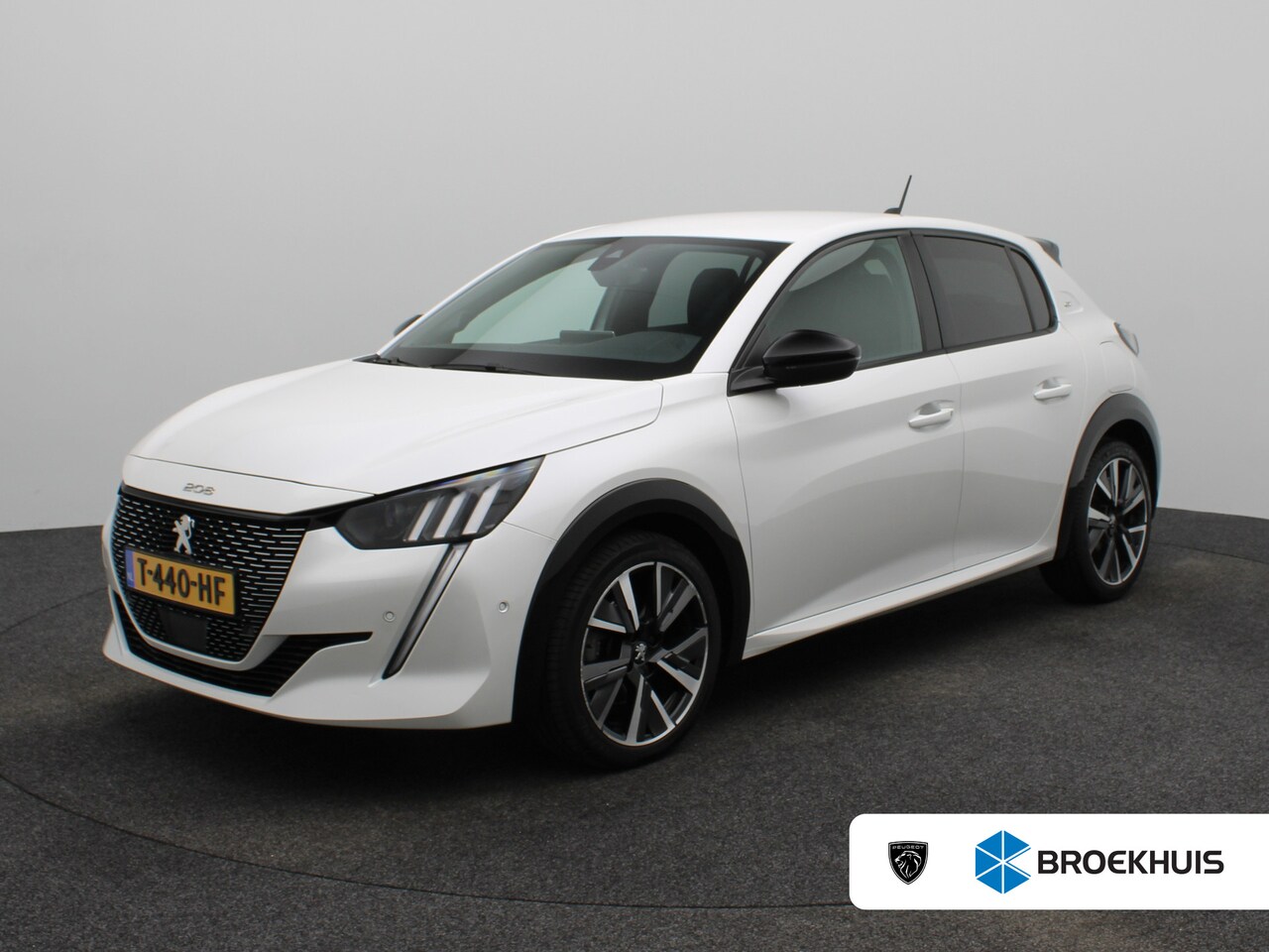 Peugeot 208 - 1.2 PureTech GT Pack Automaat | Cruise Control | Keyless | Camera | Climate Control | Appe - AutoWereld.nl