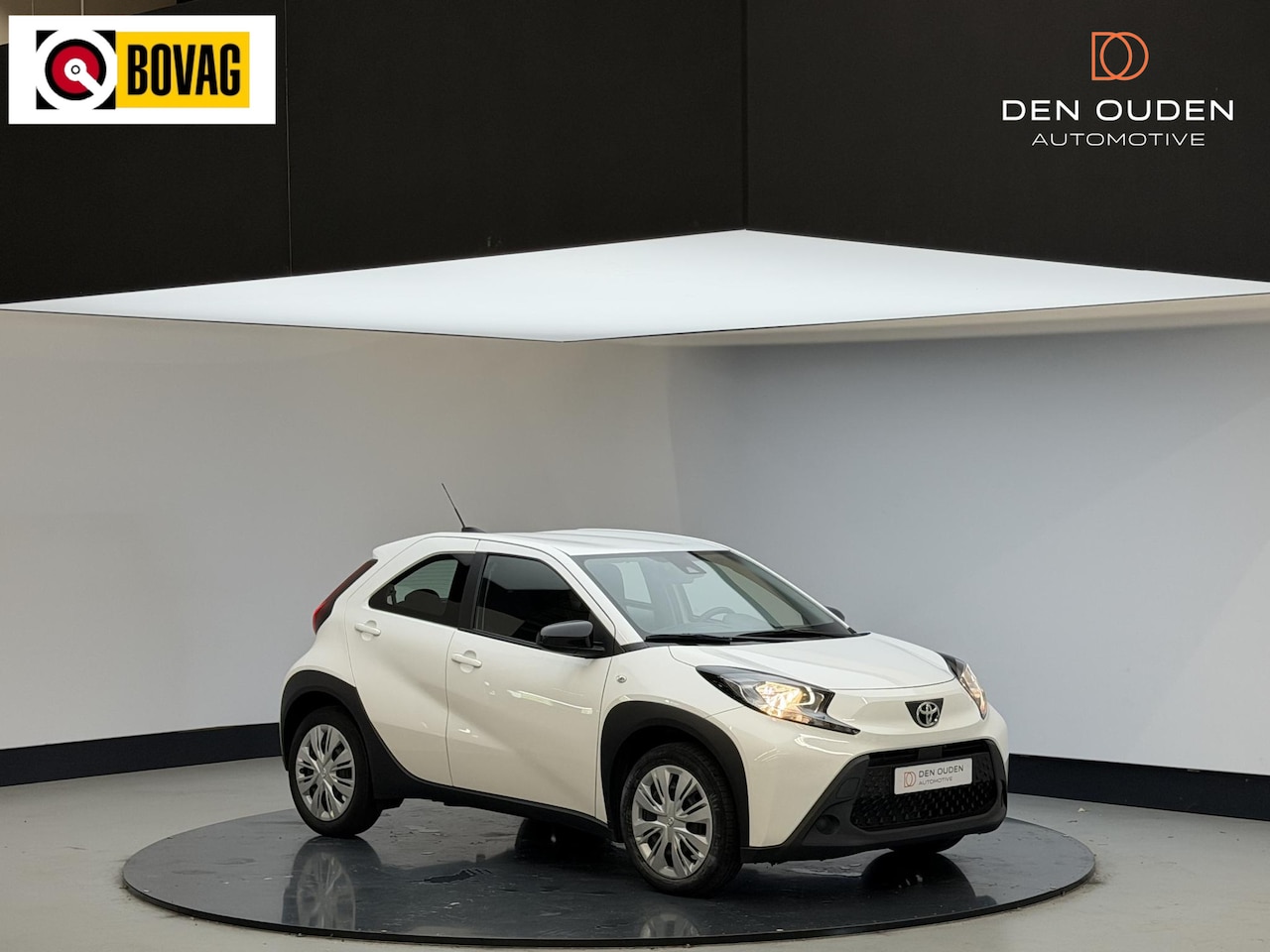 Toyota Aygo X - 1.0 VVT-i MT Play Carplay | Cam achter | Cruise | NL auto - AutoWereld.nl