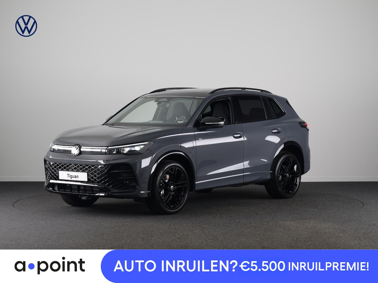 Volkswagen Tiguan - R-Line Edition 1.5 eHybrid 150 kW / 204 PK SUV 6 v Head-Up Display | Panoramadak | Stoelve - AutoWereld.nl