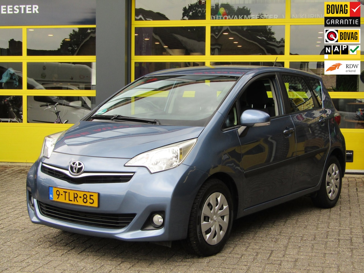 Toyota Verso S - 1.3 VVT-i Aspiration 1.3 VVT-i Aspiration - AutoWereld.nl