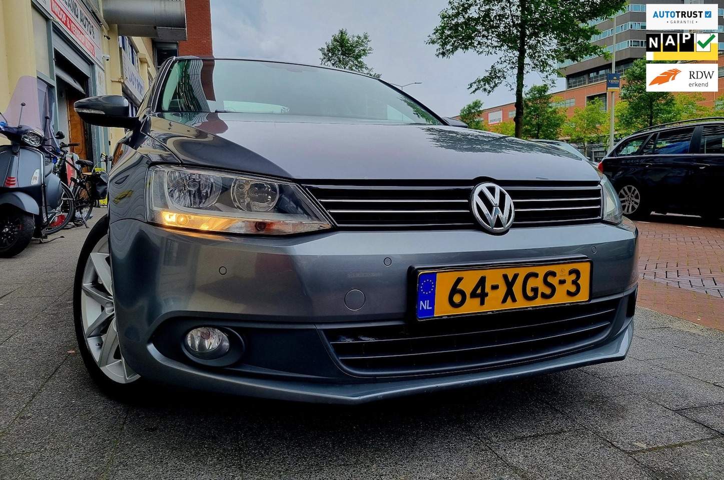 Volkswagen Jetta - 1.2 TSI Executive Line Navi ParkSens - AutoWereld.nl