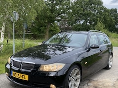 BMW 3-serie Touring - 325i Business Line
