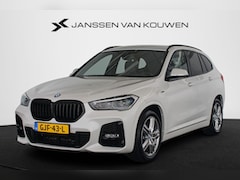 BMW X1 - xDrive25e M Sport Trekhaak Stoelverwarming Apple CarPlay LED