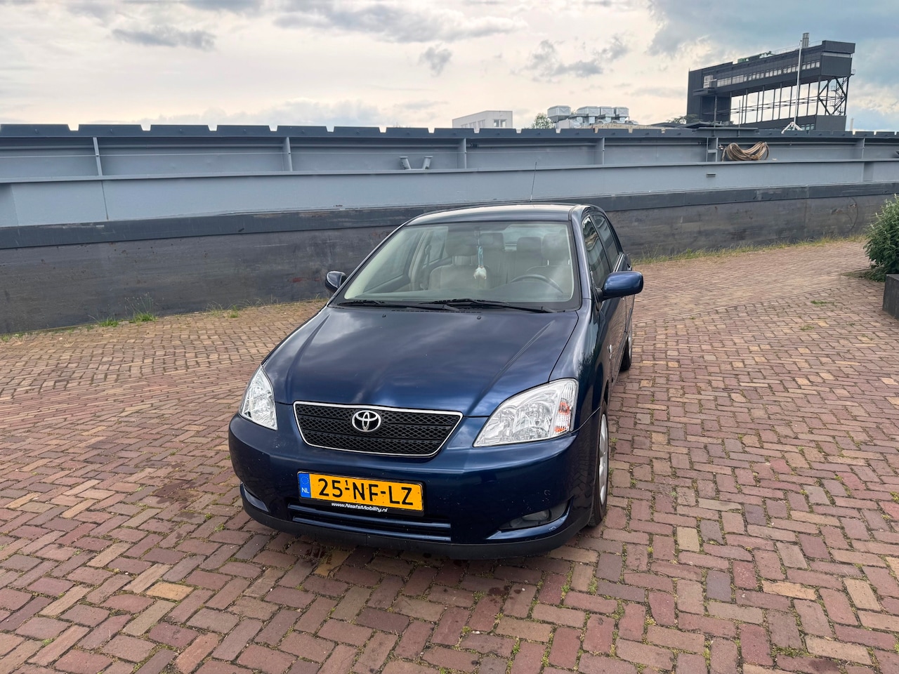 Toyota Corolla - 1.6 VVT-i Executive 1.6 VVT-i Executive - AutoWereld.nl