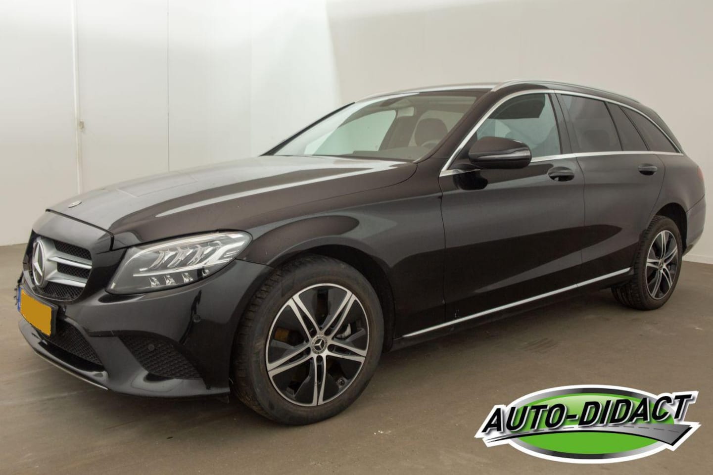 Mercedes-Benz C-klasse - 300 Hybrid 4MATIC Automaat Navi Clima Advantage Pack - AutoWereld.nl