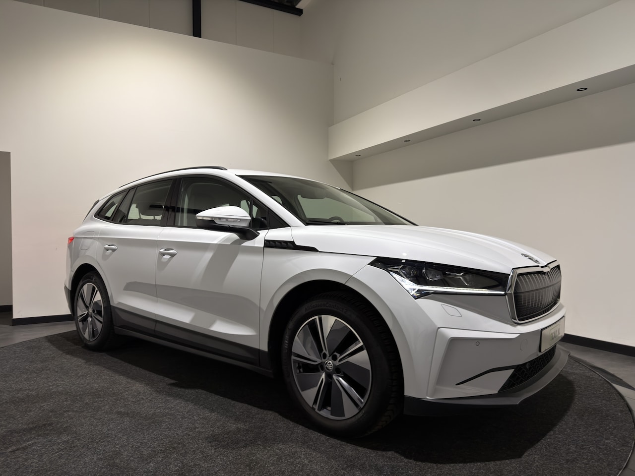 Skoda Enyaq iV - 60 | Trekhaak | Keyless | Climate Pack | Soh (batterijcheck) Waarde 93,9 % - AutoWereld.nl