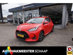 Toyota Yaris - 1.5 Hybrid 115 Business , 4600km , Incl 12 mnd bovag garantie