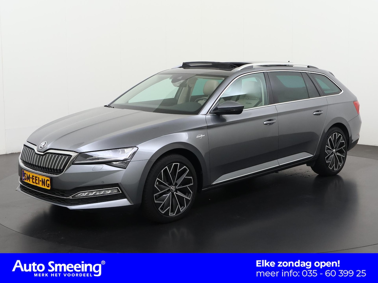 Skoda Superb Combi - 1.4 TSI iV Laurin & Klement | Panoramadak | Trekhaak | Zondag Open! - AutoWereld.nl