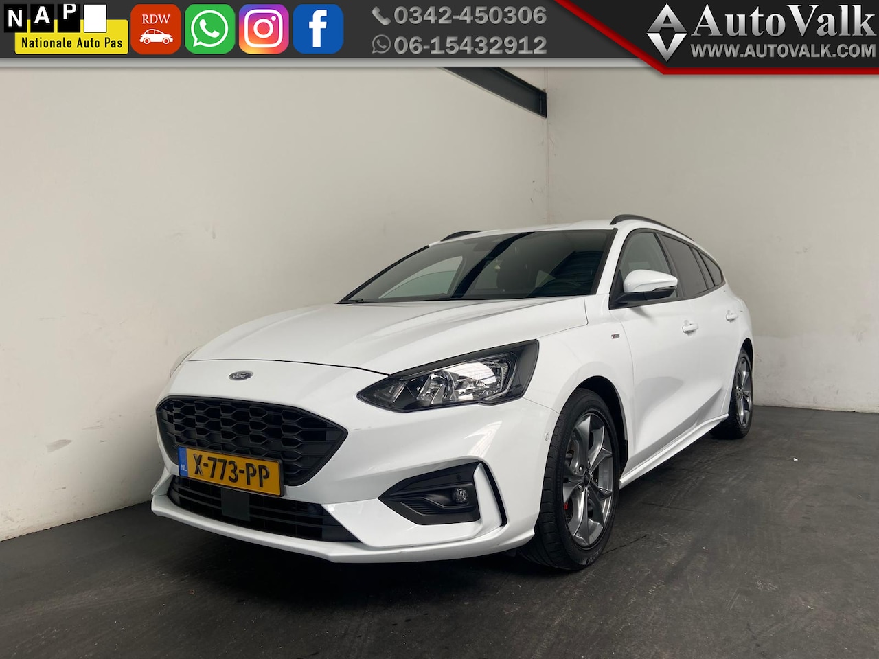Ford Focus Wagon - 1.0 EcoBoost Hybrid ST Line X Business 1.0 EcoBoost Hybrid ST Line X Business - AutoWereld.nl