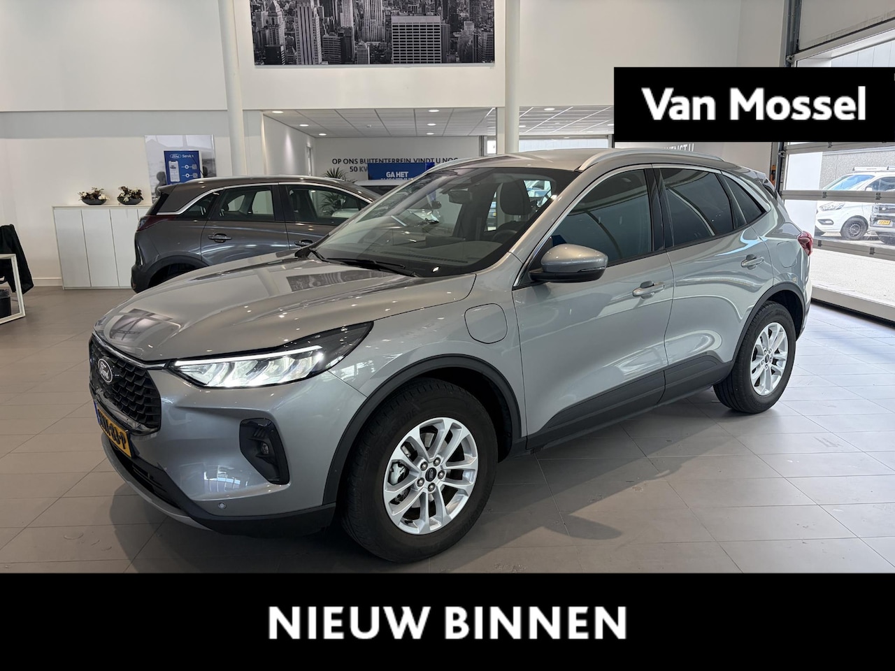 Ford Kuga - 2.5 PHEV Titanium | TREKHAAK | CRUISE CONTROL | ACHTERUITRIJCAMERA | NAVIGATIE | - AutoWereld.nl