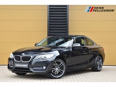 BMW 2-serie Coupé - 220i Executive * Sportstoelen * Sportline * M-Stuurwiel * 18inch lm
