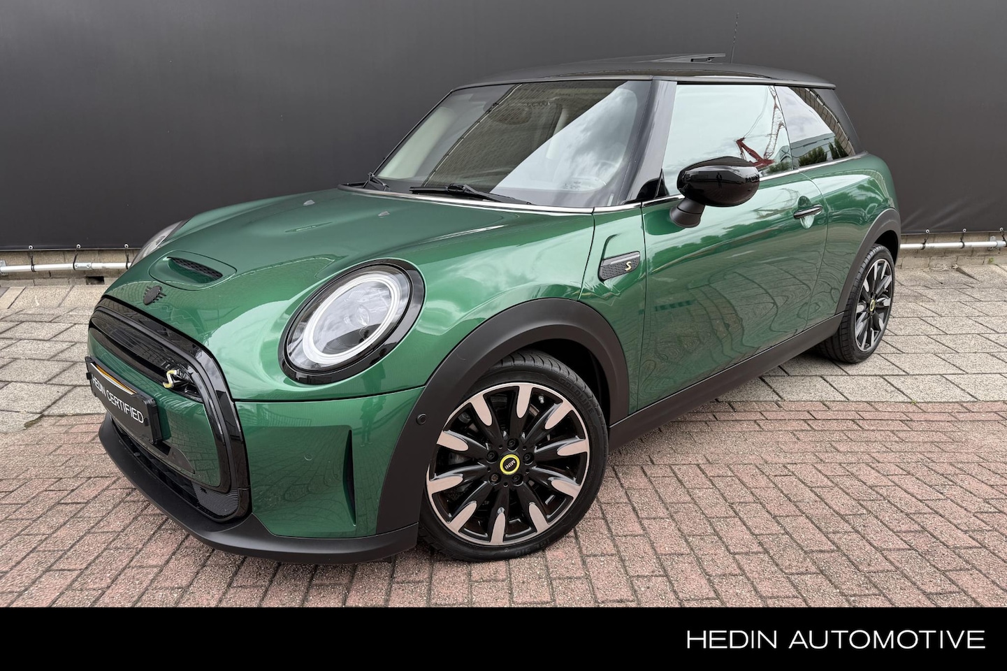 MINI Electric - Classic 33 kWh | Panoramadak | AGR Stoelen | - AutoWereld.nl