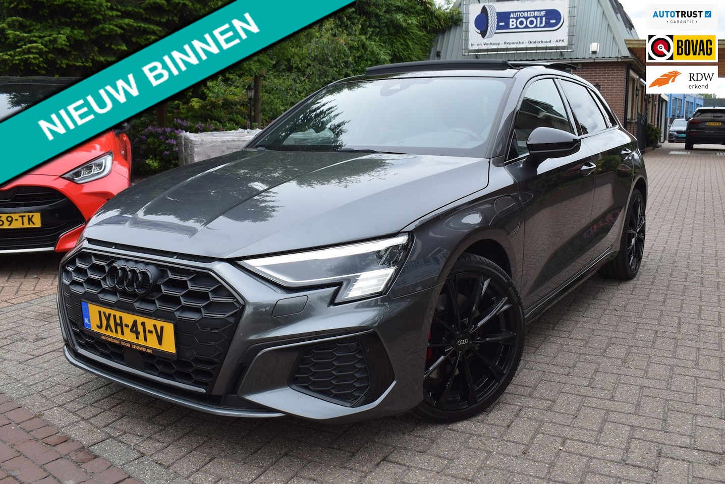 Audi A3 Sportback - 45 TFSI e S-LINE/245PK Competition/AUTOMAAT/PANODAK/ADAP-CRUISE/CARPLAY/HEAD-UP/CAMERA/MAT - AutoWereld.nl