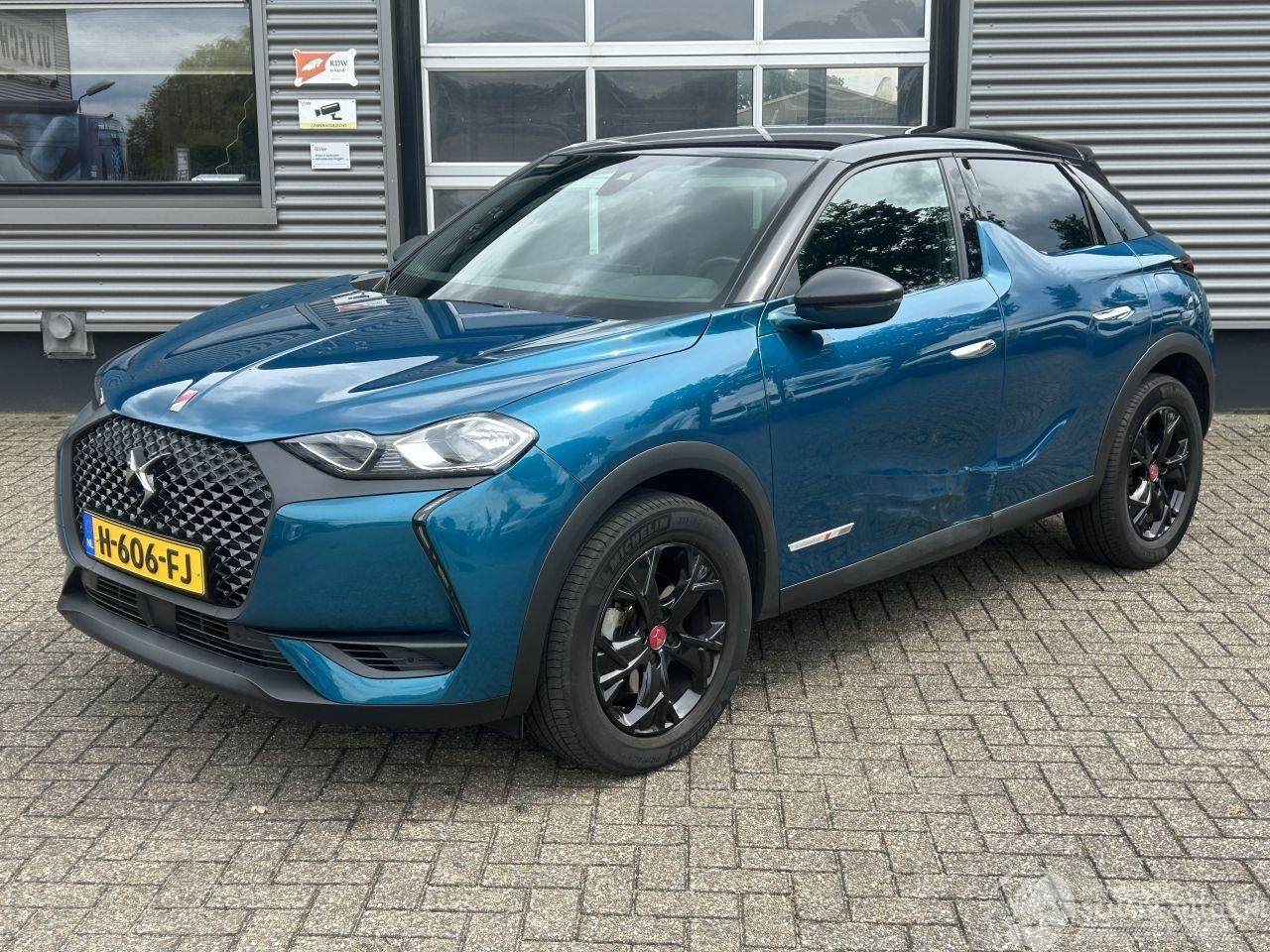 DS 3 Crossback - Automobiles 1.2 PureTech Performance Line - AutoWereld.nl