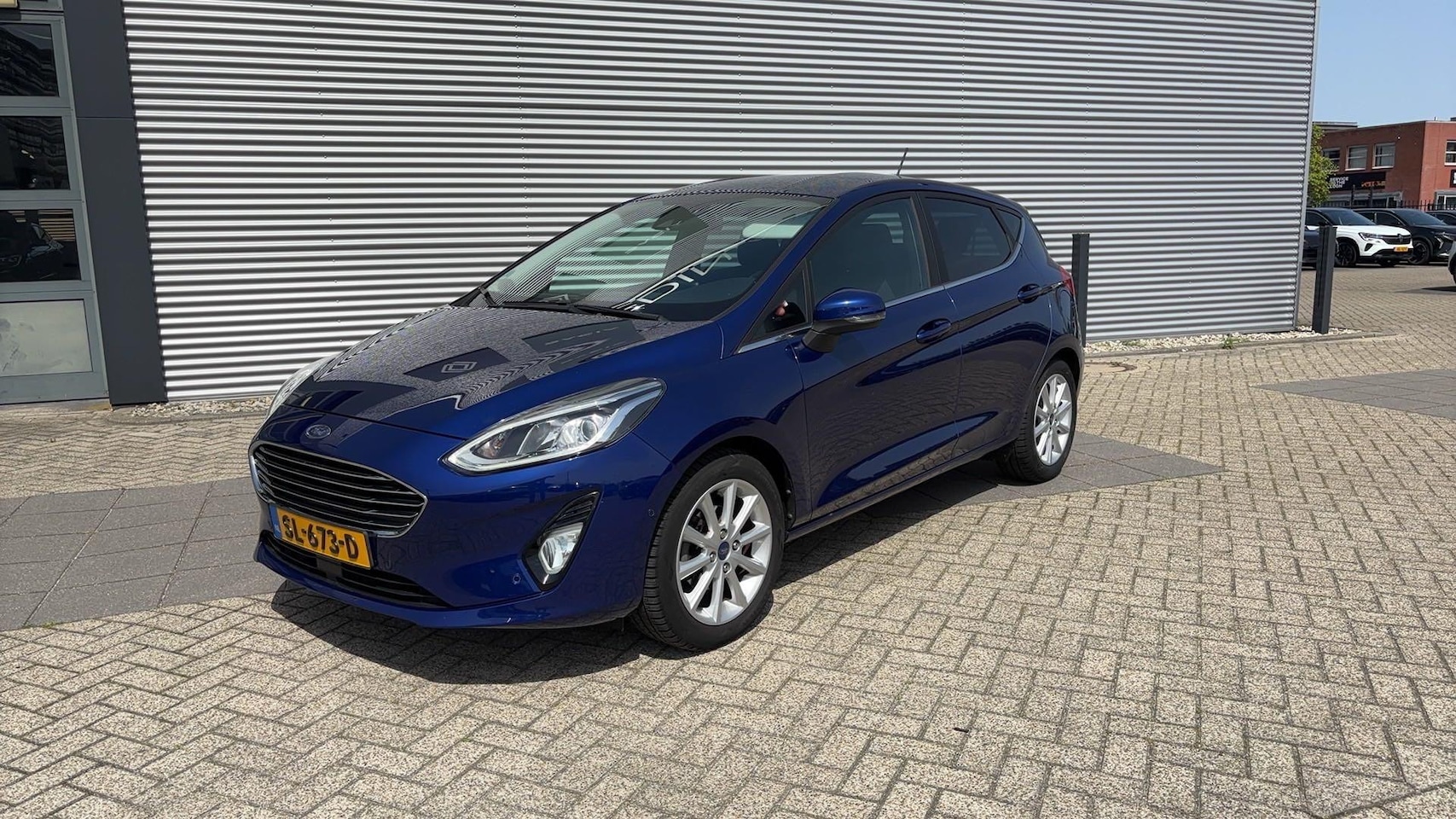 Ford Fiesta - 1.0 EcoBoost Titanium Voorruitverwarming | Stoelverwarming | Trekhaak | - AutoWereld.nl