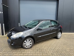 Renault Clio - 1.2 Special Line NAP