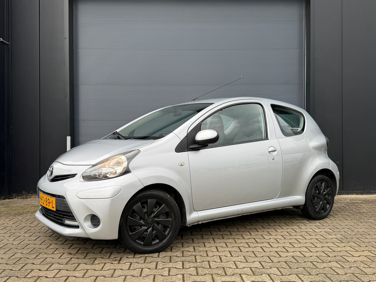 Toyota Aygo - 1.0 VVT-i Airco, Lage kilometerstand - AutoWereld.nl