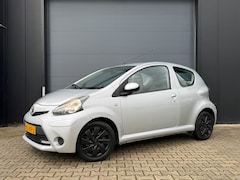 Toyota Aygo - 1.0 VVT-i Airco, Lage kilometerstand