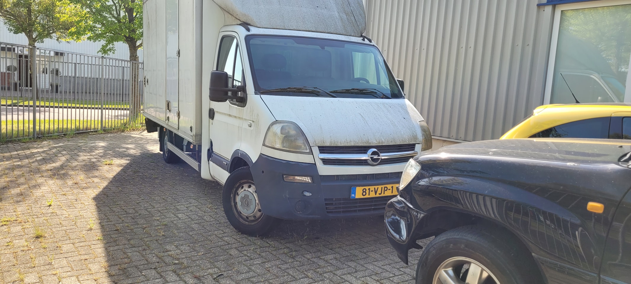 Opel Movano - 2.5 CDTI L2 H1 DC Opel Movano 2.5 CDTI L3H1 DC-bouwjaar-2007-airco-navi-automaat - AutoWereld.nl