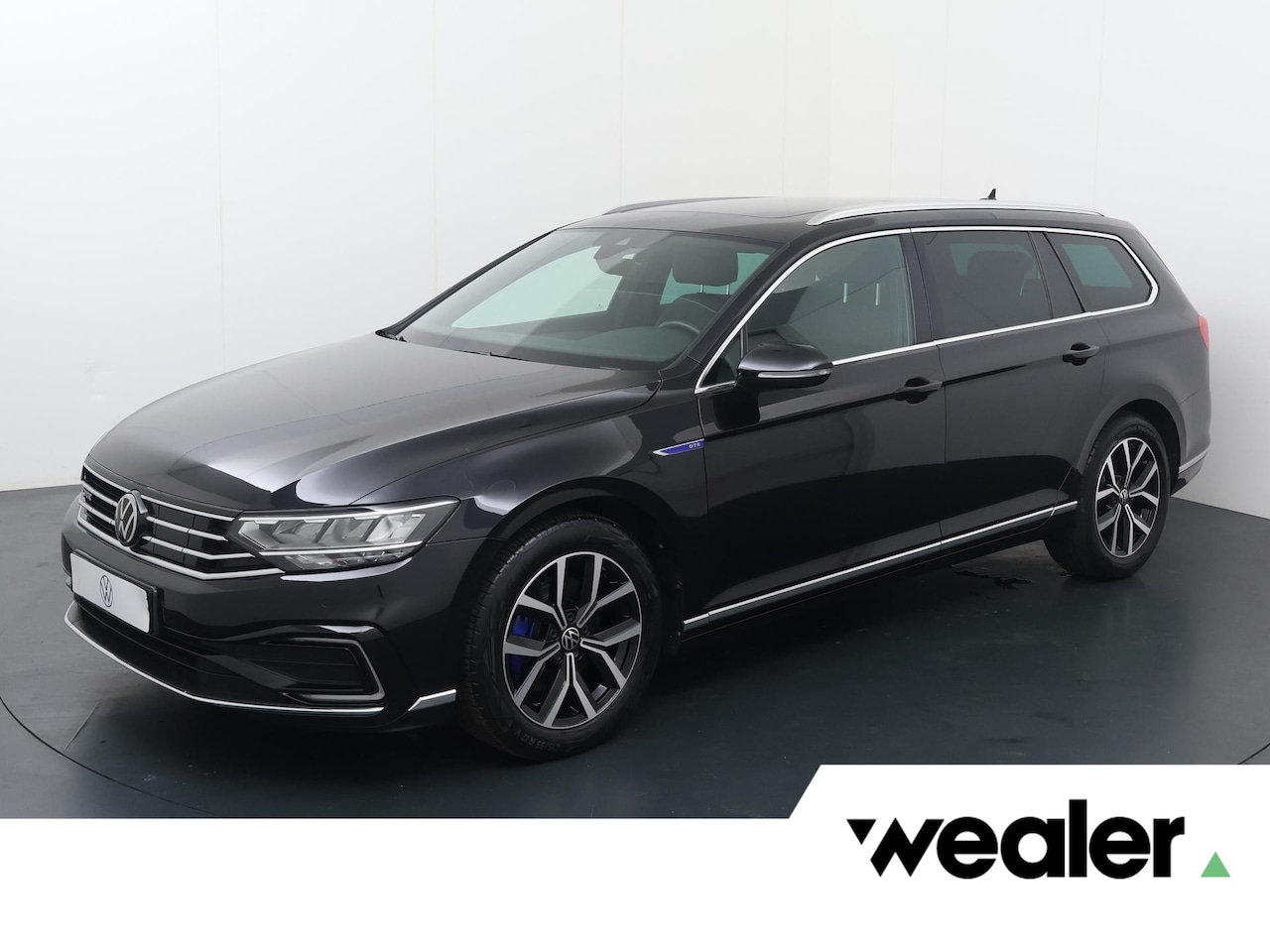 Volkswagen Passat Variant - 1.4 TSI PHEV GTE Business | 218 PK | SoH 94% | Panoramadak | Bestuurdersstoel ErgoComfort - AutoWereld.nl