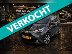 Toyota Aygo - 1.0 VVT-i x-clusiv LMV CLIMA AUTOMAAT