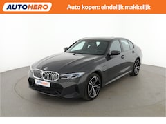 BMW 3-serie - 330e xDrive BM27304