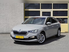Skoda Scala - 1.0 TSI Ambition BJ2022 Lmv 16" | Led | Pdc | Elek. trekhaak | App-Connect | Navi | Virtua