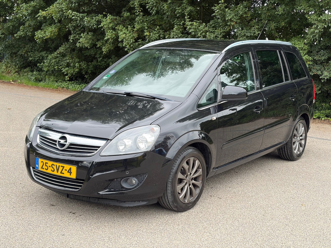Opel Zafira - 1.6 Edition Airco! 226DKM! NAP! 7-Persoons! 2012! - AutoWereld.nl