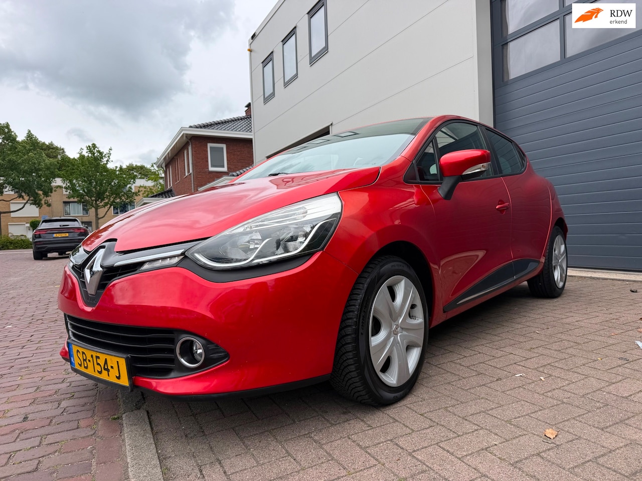 Renault Clio - 0.9 TCe Dynamique/Goed-onderhouden/Navi/Cruise-c/Start-stop/Elek-ramen/Airco - AutoWereld.nl