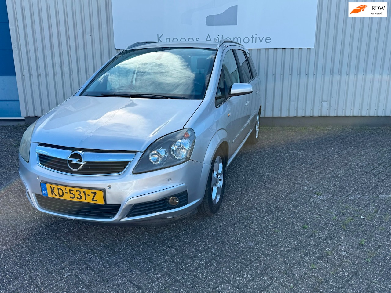 Opel Zafira - 1.6 Essentia 7 Persoons Airco - AutoWereld.nl
