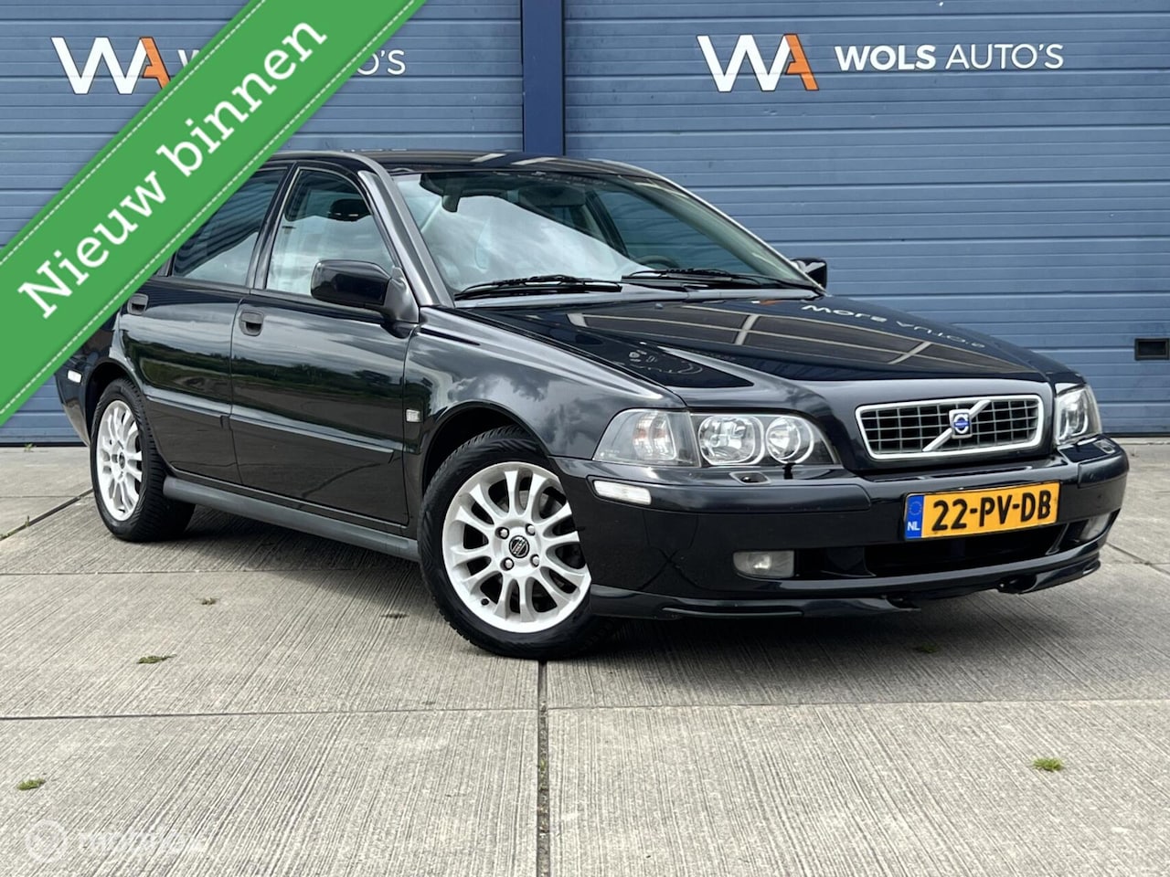 Volvo S40 - 2.0 T Europa / LEDER / APK 03-2027 / CRUISE! - AutoWereld.nl