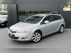 Opel Astra Sports Tourer - 1.4 Cosmo|PDC|NAP