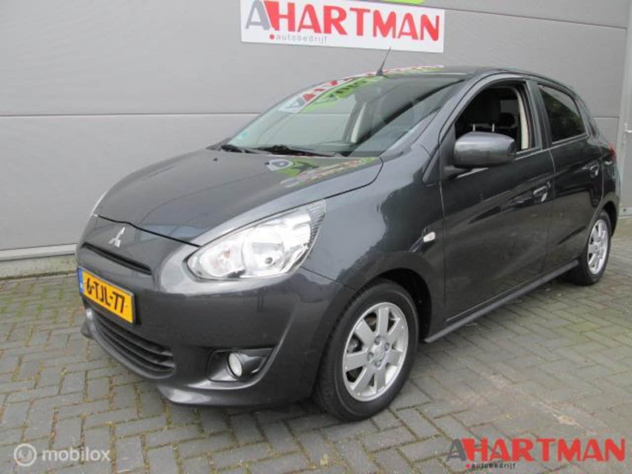 Mitsubishi Space Star - 1.0 Intense 1.0 Intense - AutoWereld.nl