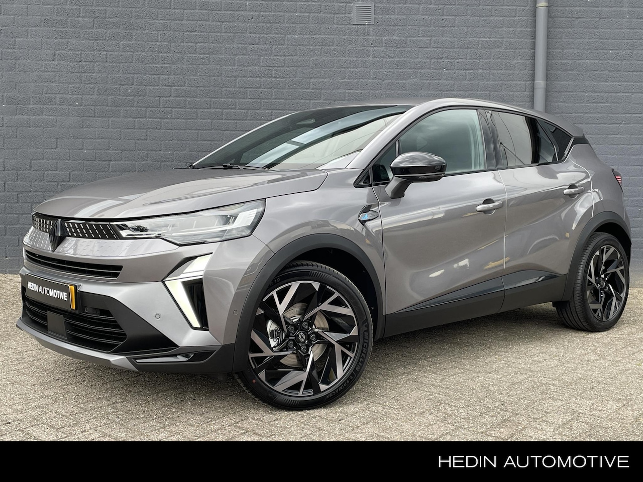 Renault Captur - 1.6 E-Tech full hybrid 145 esprit Alpine | Adapt Cruise | Sportstoelen | Camera - AutoWereld.nl