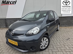 Toyota Aygo - 1.0 VVT-i Now Airco Radio CD 5Deurs