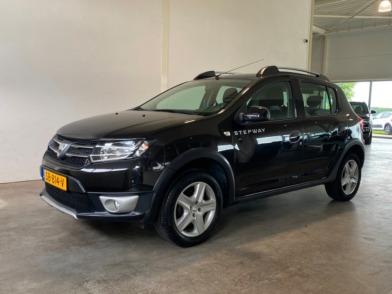 Dacia Sandero Stepway - 0.9 TCe Trekhaak - AutoWereld.nl
