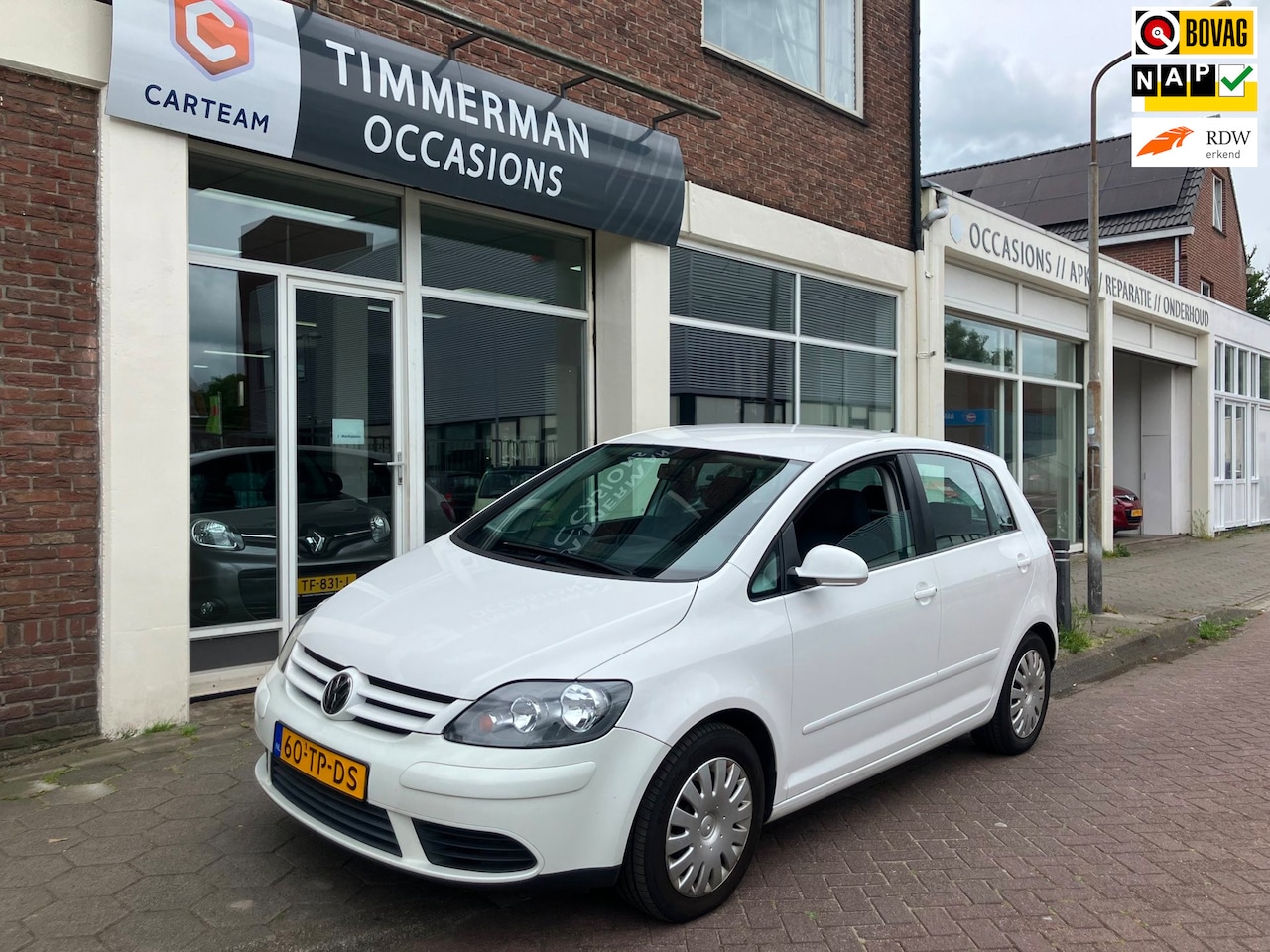 Volkswagen Golf Plus - 1.6 FSI Trendline Business|Hoge instap|APK jun'27 - AutoWereld.nl