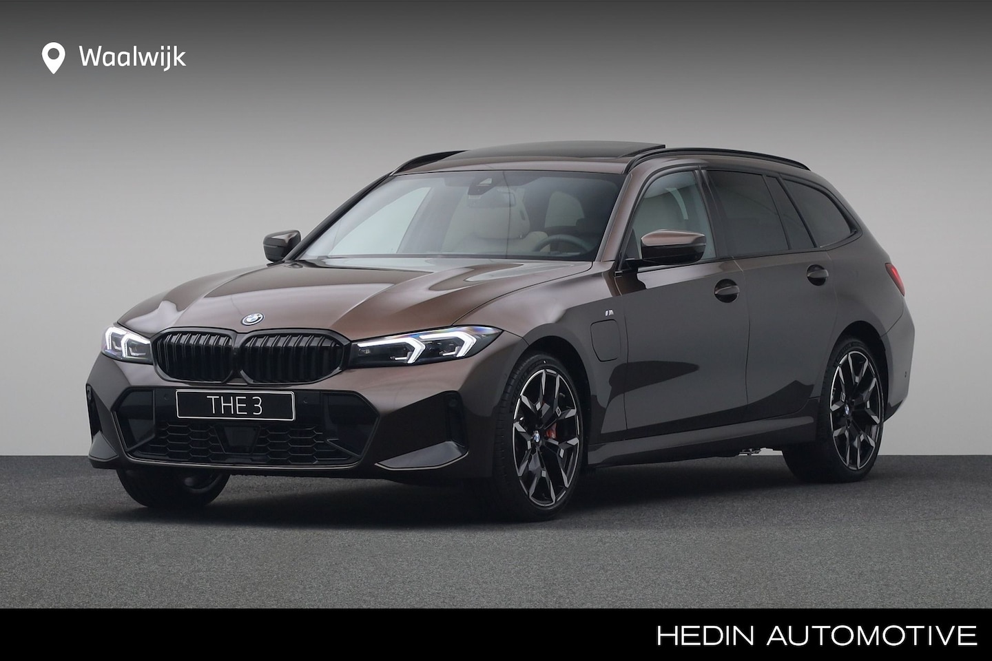BMW 3-serie Touring - 330e M Sport Edition M Sportpakket Pro | Innovation Pack | Comfort Pack | Panoramadak | Pr - AutoWereld.nl