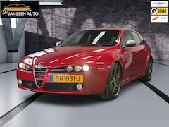 Alfa Romeo 159 Sportwagon - 1.7 T TI | Rosso Competizione | Leder | Navigatie | Stoelverwarming | 19 inch Teledial | 2