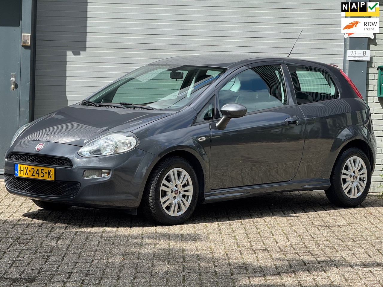 Fiat Punto Evo - 1.3 M-Jet Pop 1.3 M-Jet Pop - AutoWereld.nl