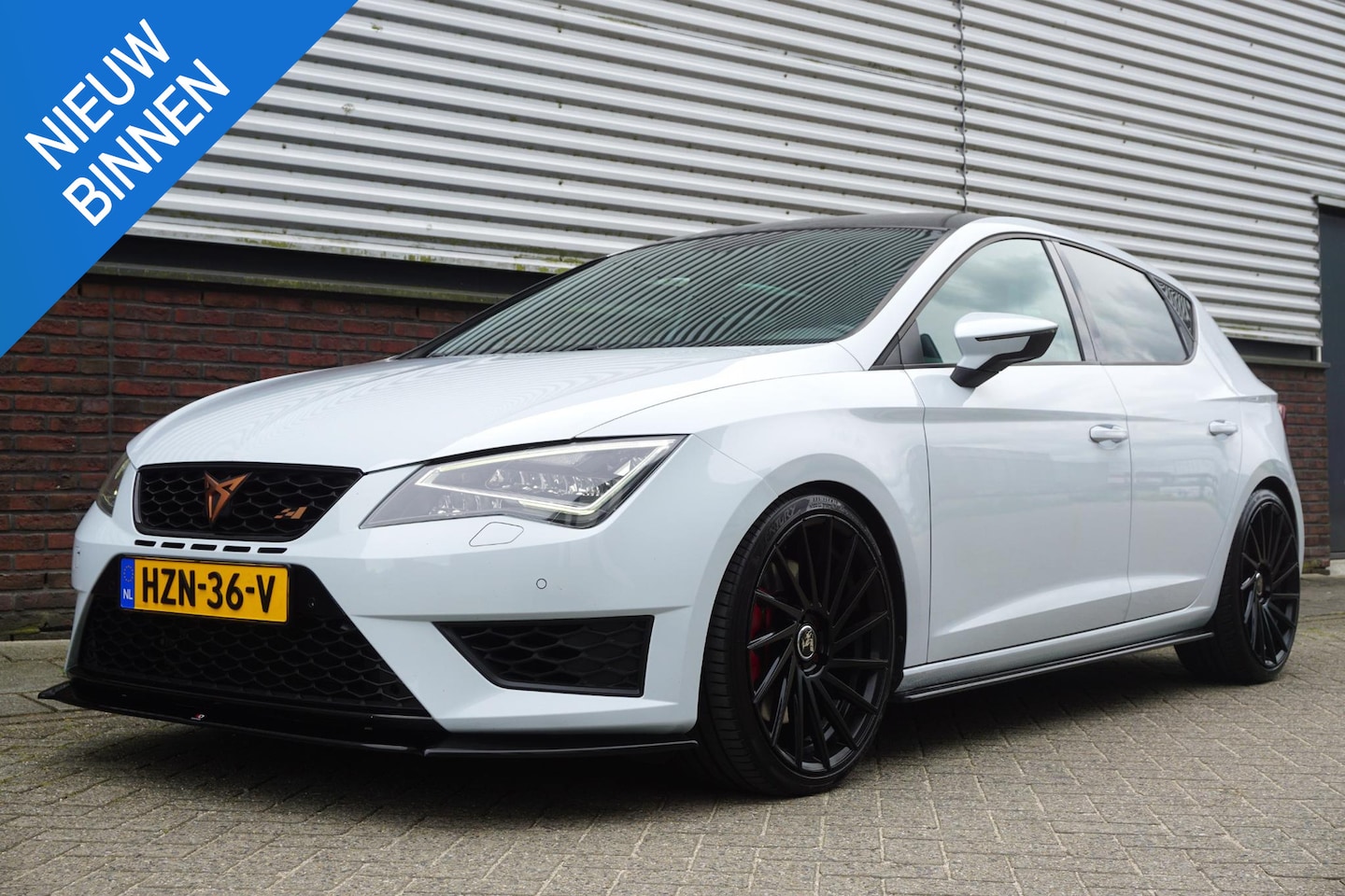 SEAT Leon - 2.0 TSI Cupra 280/19 INCH/MAXTON/GOED ONDERHOUDEN! - AutoWereld.nl