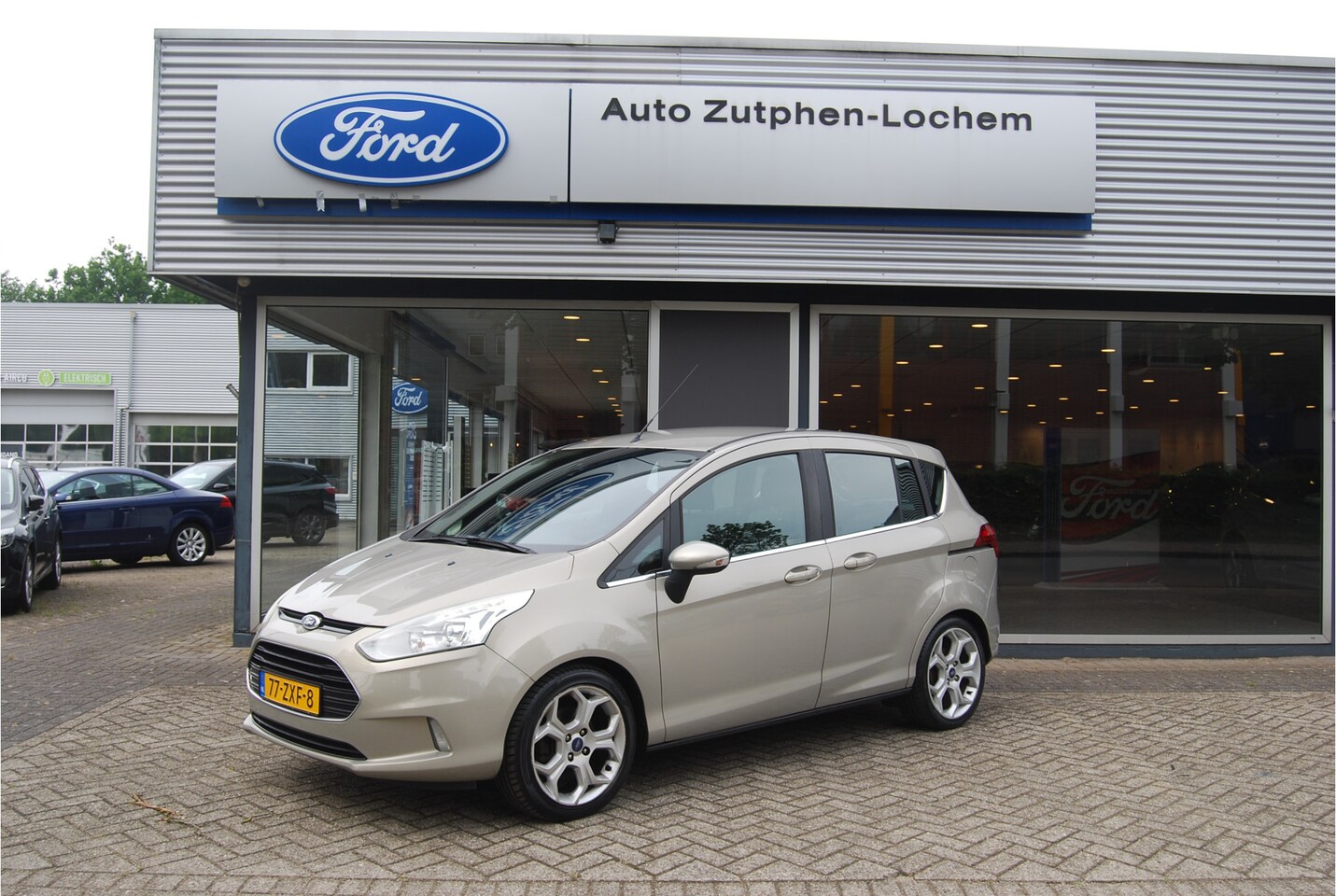 Ford B-Max - 1.0 EcoBoost Titanium | TREKHAAK |VOORRUIT/STOEL- VERWARMING |  PARK.SENSOR | BLUETOOTH  | - AutoWereld.nl