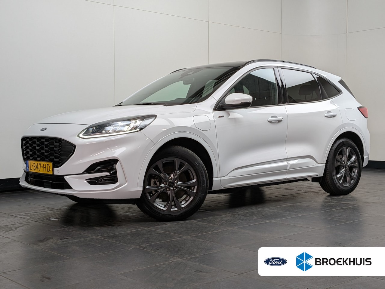 Ford Kuga - 2.5 PHEV ST-Line X | 1e Eigenaar! | Dealer Onderhouden! | Open Dak | Clima | Camera | B&O - AutoWereld.nl