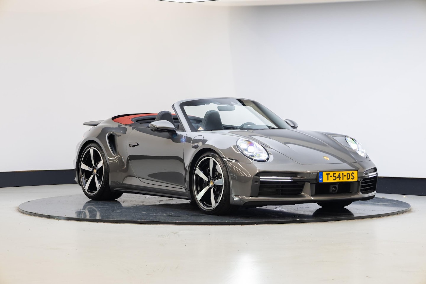 Porsche 911 Cabrio - 3.8 Turbo S | Burmester | PCCB | 360 camera | Lift | Matrix | - AutoWereld.nl