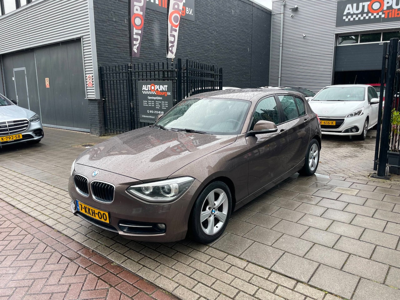 BMW 1-serie - 116i EDE Business Sport Airco NAP APK 1 Jaar - AutoWereld.nl