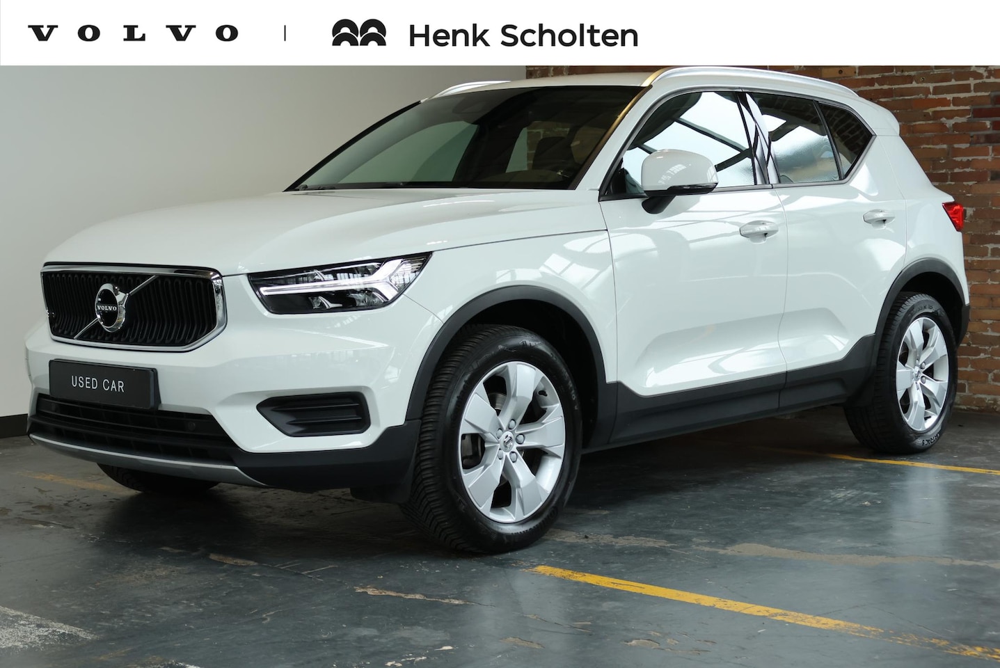 Volvo XC40 - T3 Momentum Pro | Volvo on Call | Navigatie | High Perfomance audio | Cruise control | Par - AutoWereld.nl